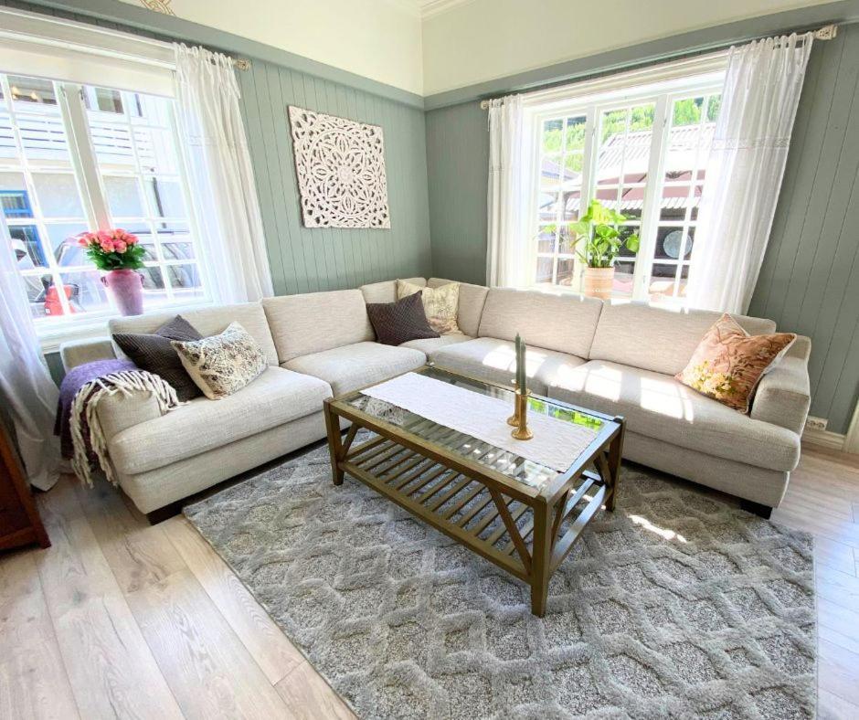 Dalen - Full House With Two Bedrooms, Patio, Garden And Central Location Exterior photo